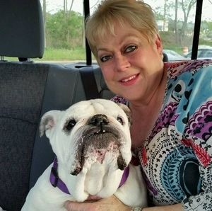 Meet your Posher, Debra